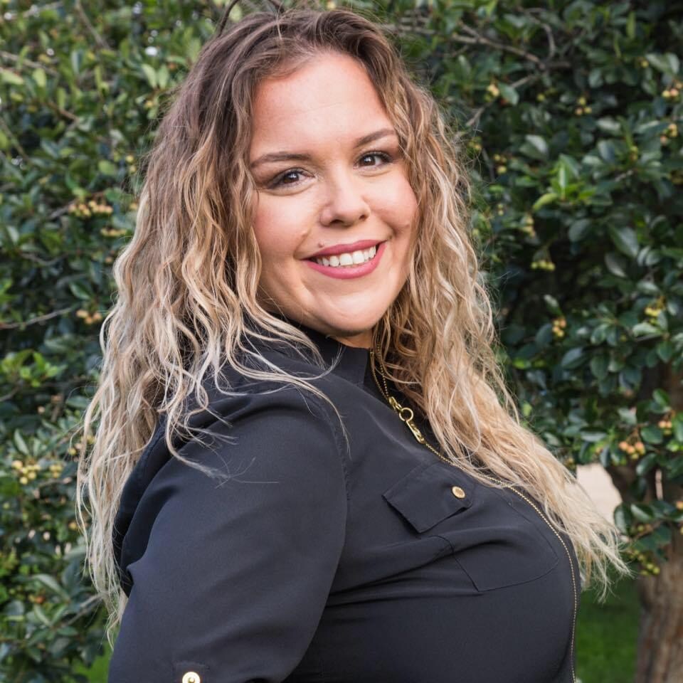Shania Scraper